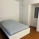 16 * 파리